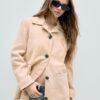 Chaqueta de piel con bolsillos Chaqueta de piel con bolsillos