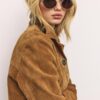 Chaqueta de piel con bolsillos Chaqueta de piel con bolsillos
