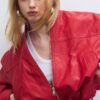 Chaqueta globo efecto piel con detalle de cinturón Chaqueta globo efecto piel con detalle de cinturón
