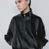 Chaqueta holgada efecto piel con cinturón Chaqueta holgada efecto piel con cinturón