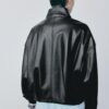 Chaqueta holgada efecto piel con cinturón Chaqueta holgada efecto piel con cinturón