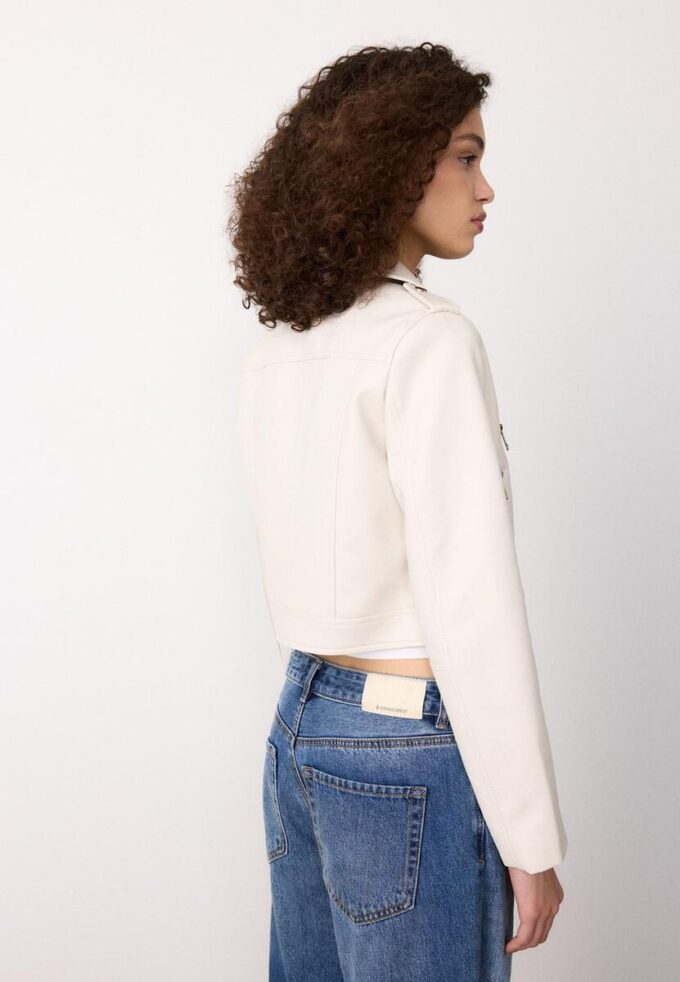 Chaqueta motera de imitación de piel con cinturón Chaqueta motera de imitación de piel con cinturón