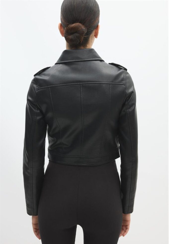 Chaqueta motera de imitación de piel con cinturón Chaqueta motera de imitación de piel con cinturón