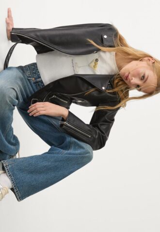 Chaqueta motera efecto piel
