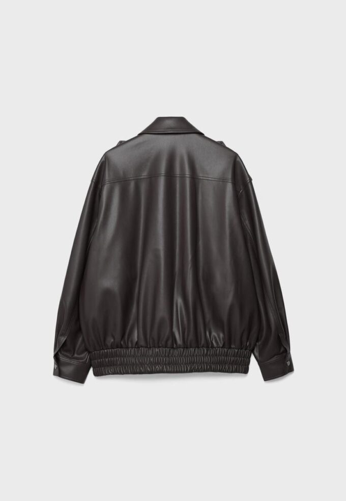 Chaqueta motera oversize con efecto piel Chaqueta motera oversize con efecto piel