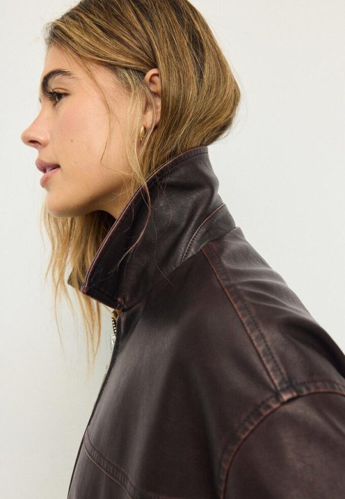 Chaqueta oversize con efecto de piel lavada Chaqueta oversize con efecto de piel lavada