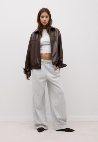 Chaqueta oversize efecto piel