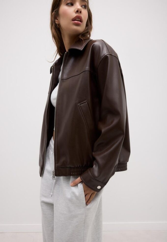 Chaqueta oversize efecto piel Chaqueta oversize efecto piel