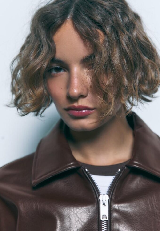 Chaqueta oversize efecto piel Chaqueta oversize efecto piel