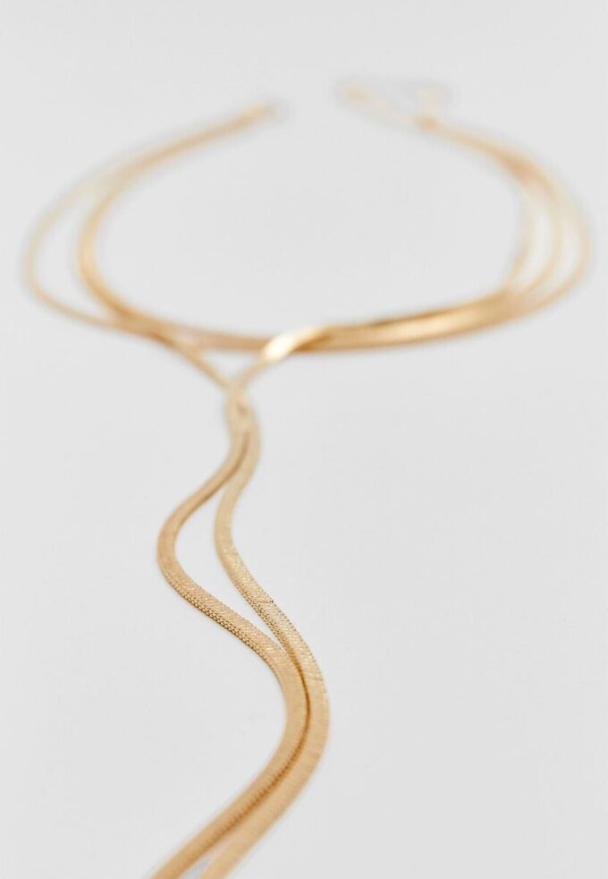 Collar largo de múltiples cadenas