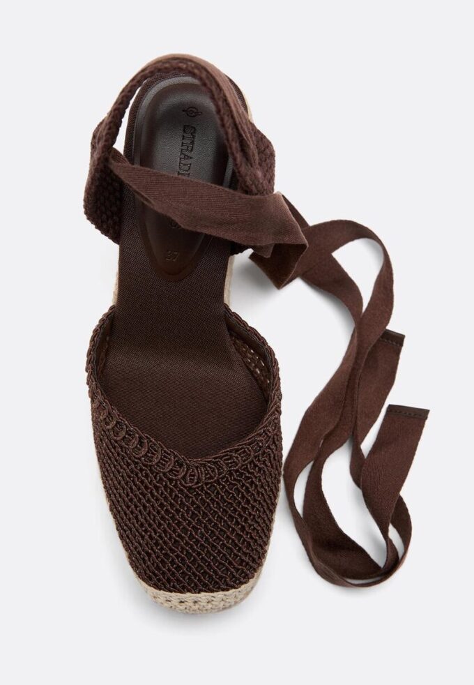Cuñas de yute con cordones Cuñas de yute con cordones