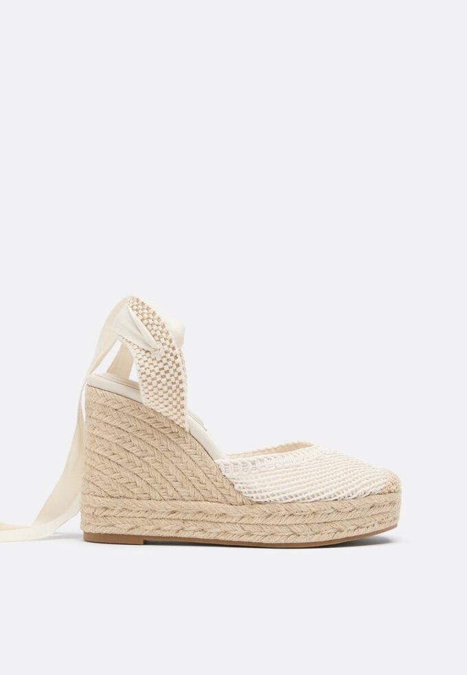 Cuñas de yute con cordones Cuñas de yute con cordones