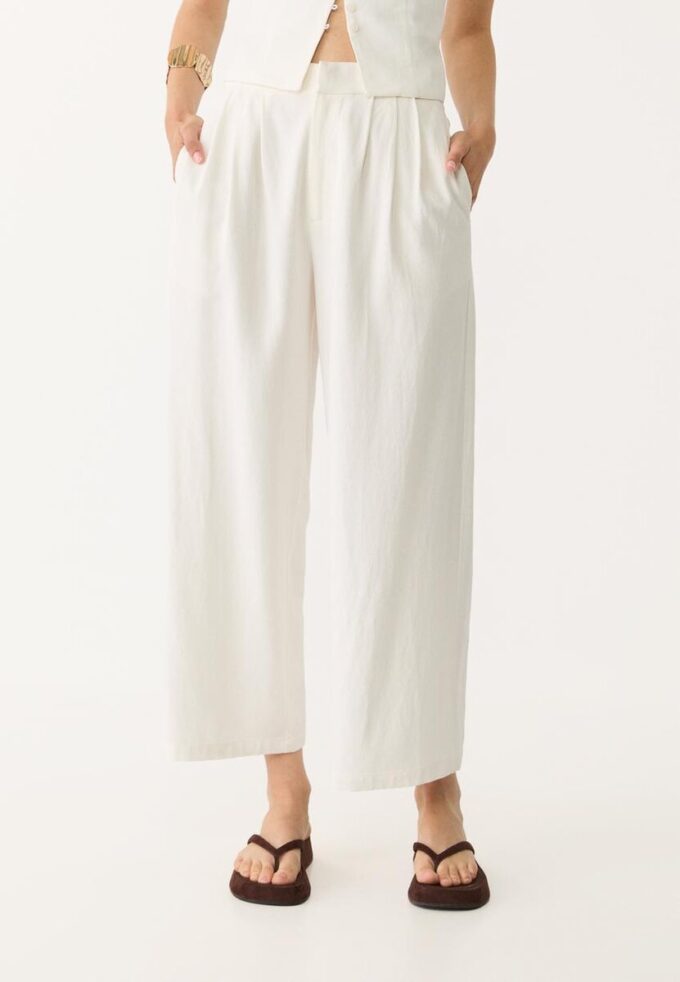 Culotte con pinzas de mezcla de lino Culotte con pinzas de mezcla de lino