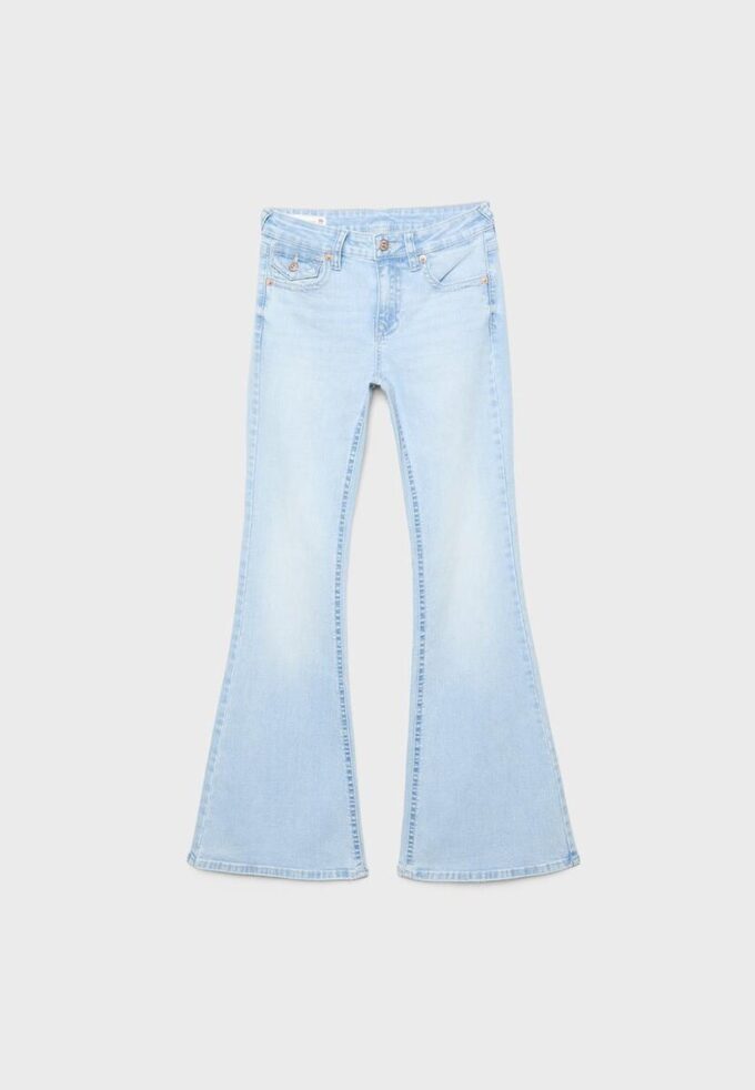 D04 Vaqueros Flared de talle bajo D04 Vaqueros Flared de talle bajo