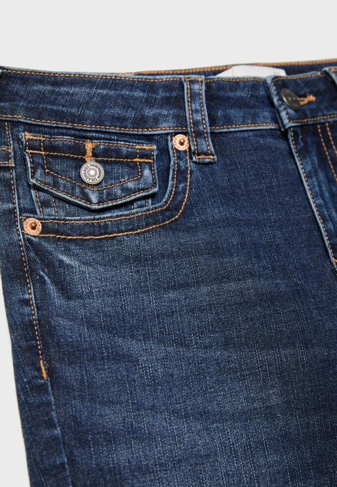 D04 Vaqueros Flared de talle bajo D04 Vaqueros Flared de talle bajo