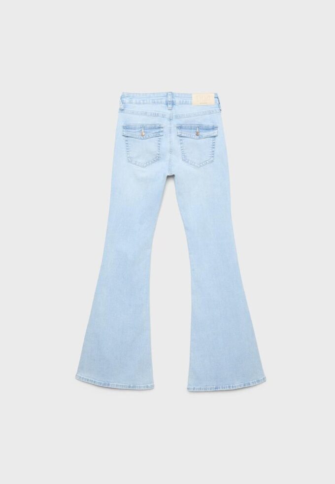 D04 Vaqueros Flared de talle bajo D04 Vaqueros Flared de talle bajo
