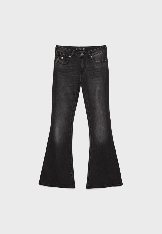 D04 Vaqueros Flared de talle bajo D04 Vaqueros Flared de talle bajo