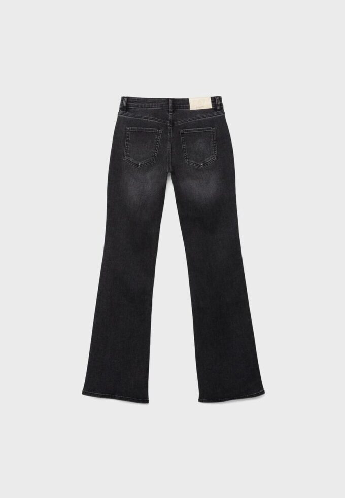 D67 Vaqueros slim bootcut D67 Vaqueros slim bootcut