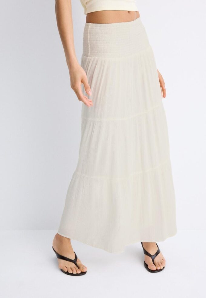Falda con paneles y hilo metálico Falda con paneles y hilo metálico