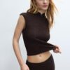 Falda midi asimétrica de encaje Falda midi asimétrica de encaje