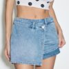 Falda-Skort de denim cruzada Falda-Skort de denim cruzada