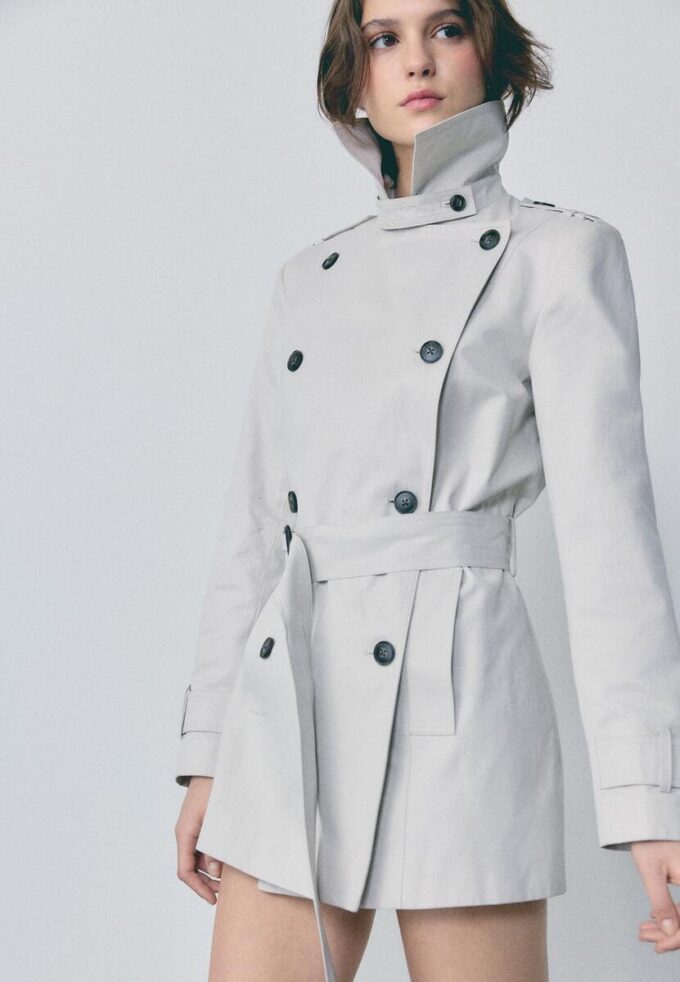 Gabardina corta básica Gabardina corta básica