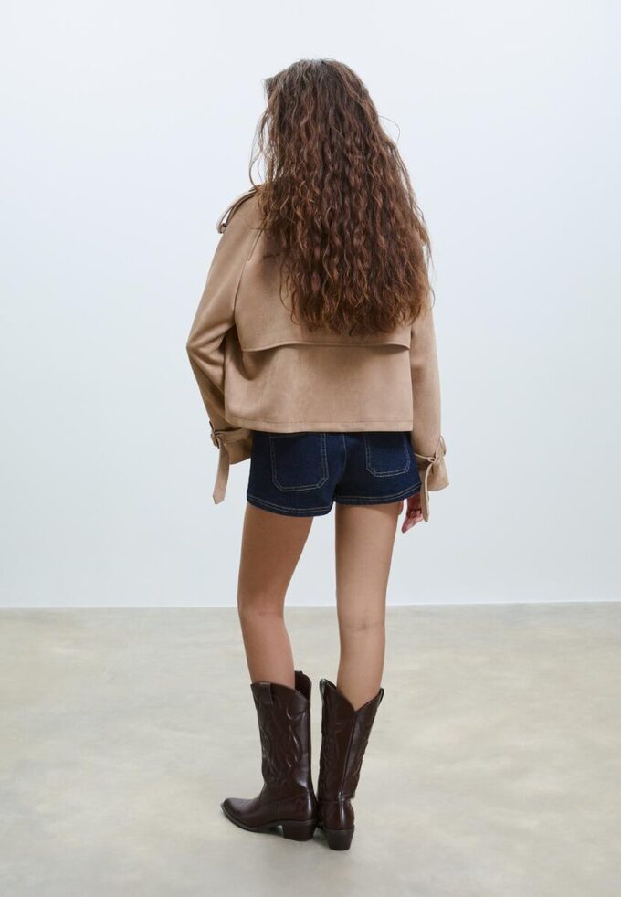 Gabardina corta de imitación de gamuza Gabardina corta de imitación de gamuza
