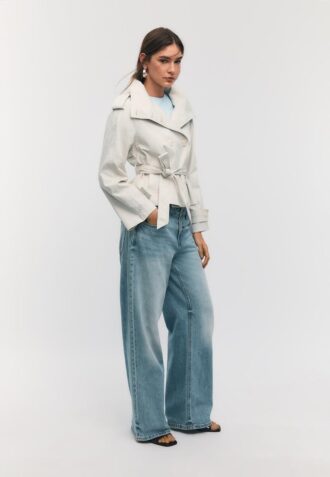 Gabardina de cuello alto con cinturón