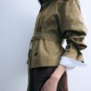 Gabardina de cuello alto con cinturón Gabardina de cuello alto con cinturón