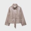 Gabardina de cuello alto con efecto piel Gabardina de cuello alto con efecto piel