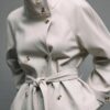 Gabardina de cuello alto con efecto piel Gabardina de cuello alto con efecto piel