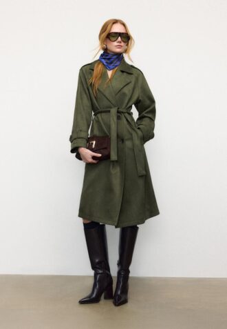 Gabardina larga de imitación de gamuza Gabardina larga de imitación de gamuza