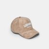 Gorra con eslogan de ante sintético