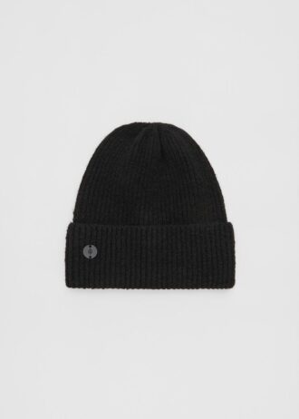 Gorro de punto acanalado con placa