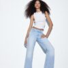 Jeans de cintura baja y pierna recta con presillas Jeans de cintura baja y pierna recta con presillas