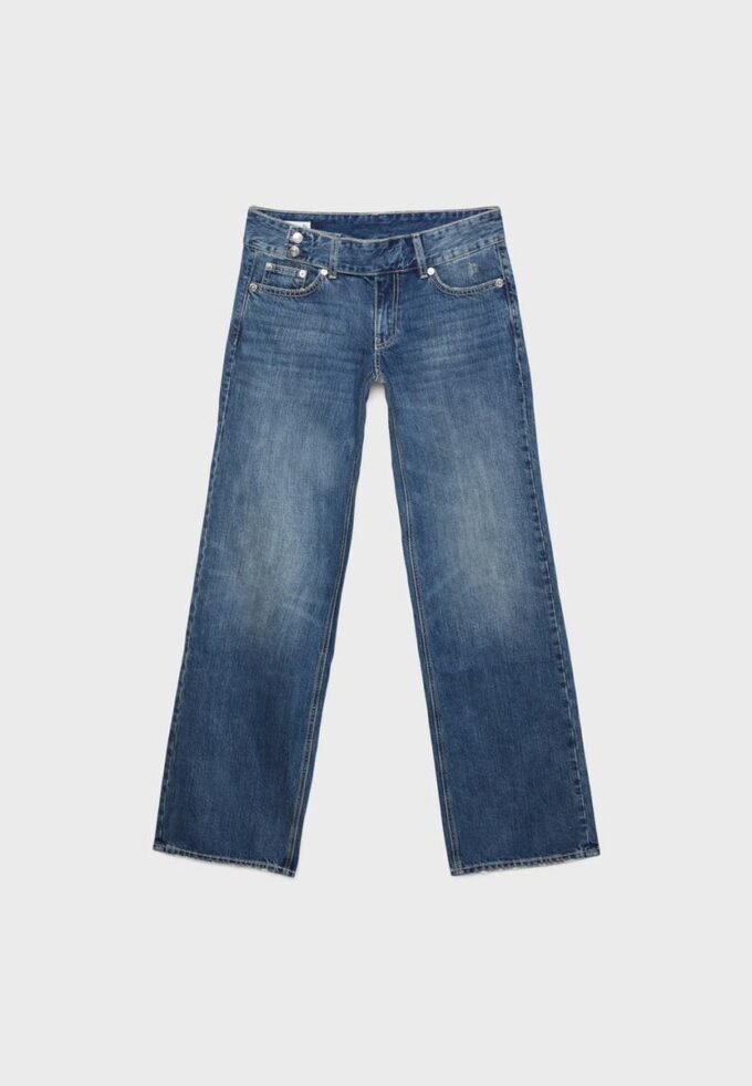Jeans de cintura baja y pierna recta con presillas Jeans de cintura baja y pierna recta con presillas