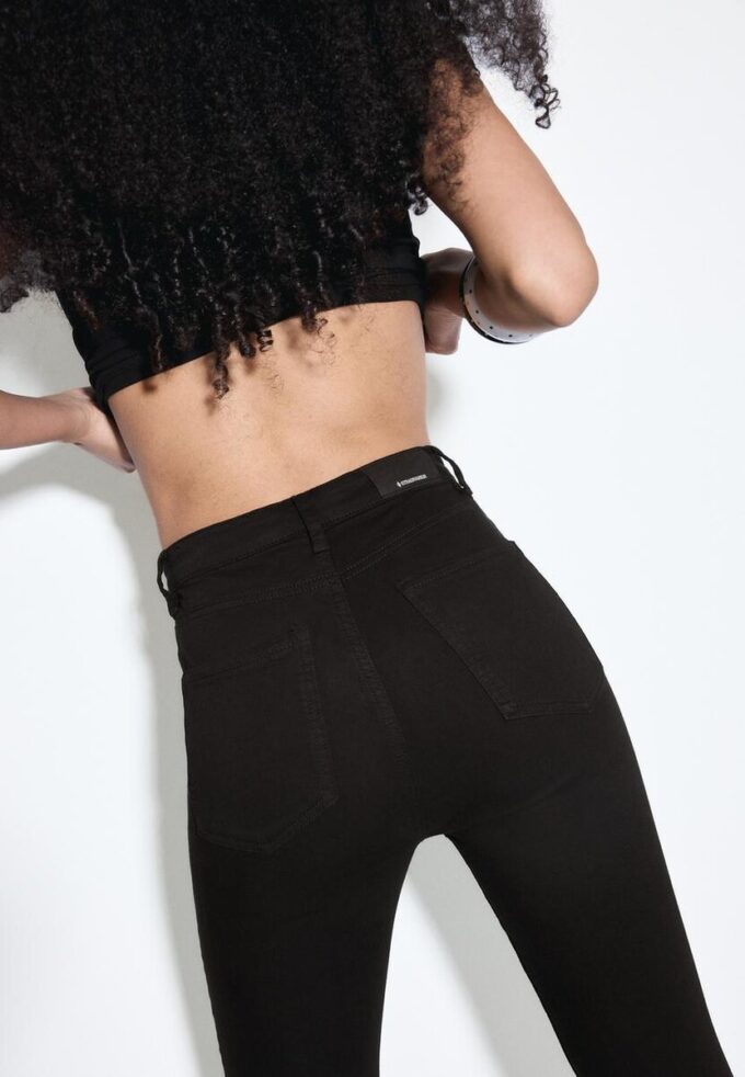 Jeans de cintura superalta Jeans de cintura superalta
