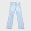 Jeans de corte acampanado y cintura baja Jeans de corte acampanado y cintura baja