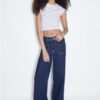 Jeans de pierna recta con bolsillos Jeans de pierna recta con bolsillos