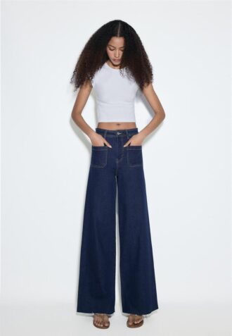 Jeans de pierna recta con bolsillos