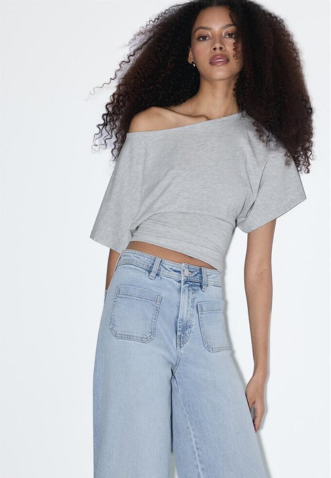 Jeans de pierna recta con bolsillos Jeans de pierna recta con bolsillos
