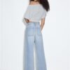 Jeans de pierna recta con bolsillos Jeans de pierna recta con bolsillos