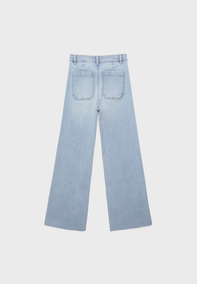 Jeans de pierna recta con bolsillos Jeans de pierna recta con bolsillos