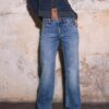 Jeans de talle bajo y corte recto Jeans de talle bajo y corte recto