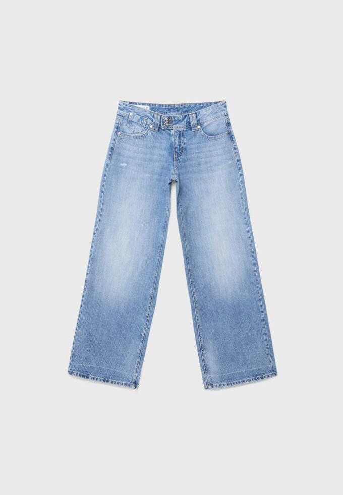 Jeans de talle bajo y pierna Wide Leg con botón de joya Jeans de talle bajo y pierna Wide Leg con botón de joya