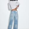 Jeans de talle bajo y pierna Wide Leg con detalle de estrella Jeans de talle bajo y pierna Wide Leg con detalle de estrella