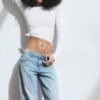Jeans de talle bajo y pierna Wide Leg con detalle de estrella Jeans de talle bajo y pierna Wide Leg con detalle de estrella