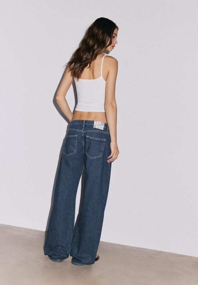 Jeans holgados a rayas de cintura media Jeans holgados a rayas de cintura media