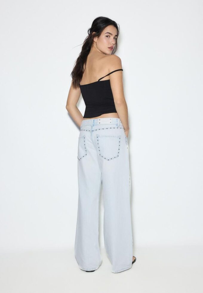 Jeans holgados Wide Leg con tachuelas Jeans holgados Wide Leg con tachuelas