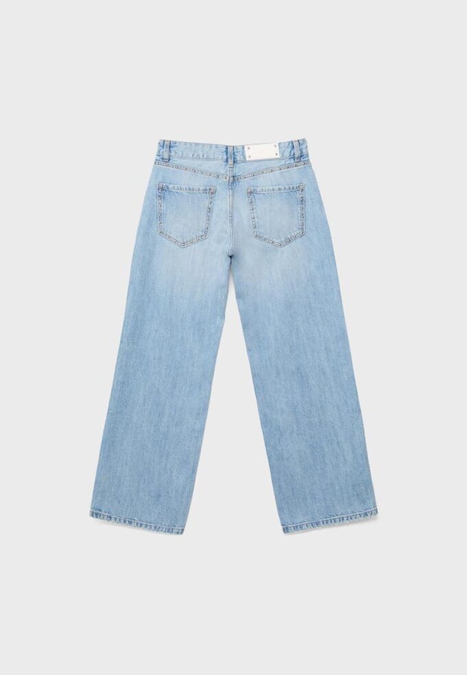 Jeans holgados Wide Leg con tachuelas Jeans holgados Wide Leg con tachuelas